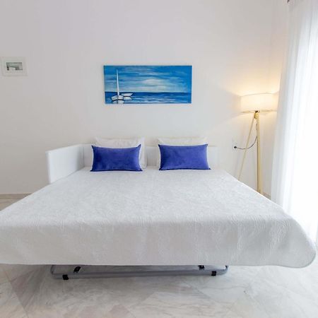 Ilion Luxury Apartments Asproválta Eksteriør bilde